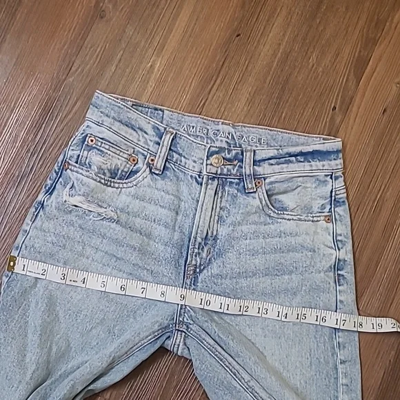 American Eagle Outfitters Light‎ Wash Denim Jeans used good condition. - Picture 11 of 14